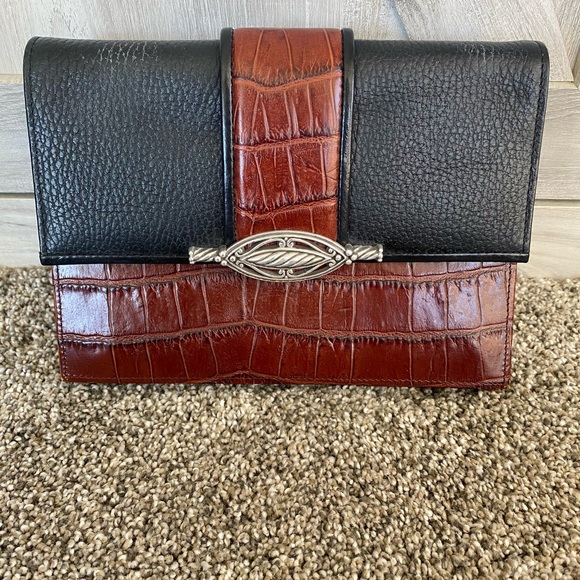 BRIGHTON Multi Compartments Vtg Lg. Purse Wallet Clutch Bag Wristlet ORGANIZER - Picture 1 of 13